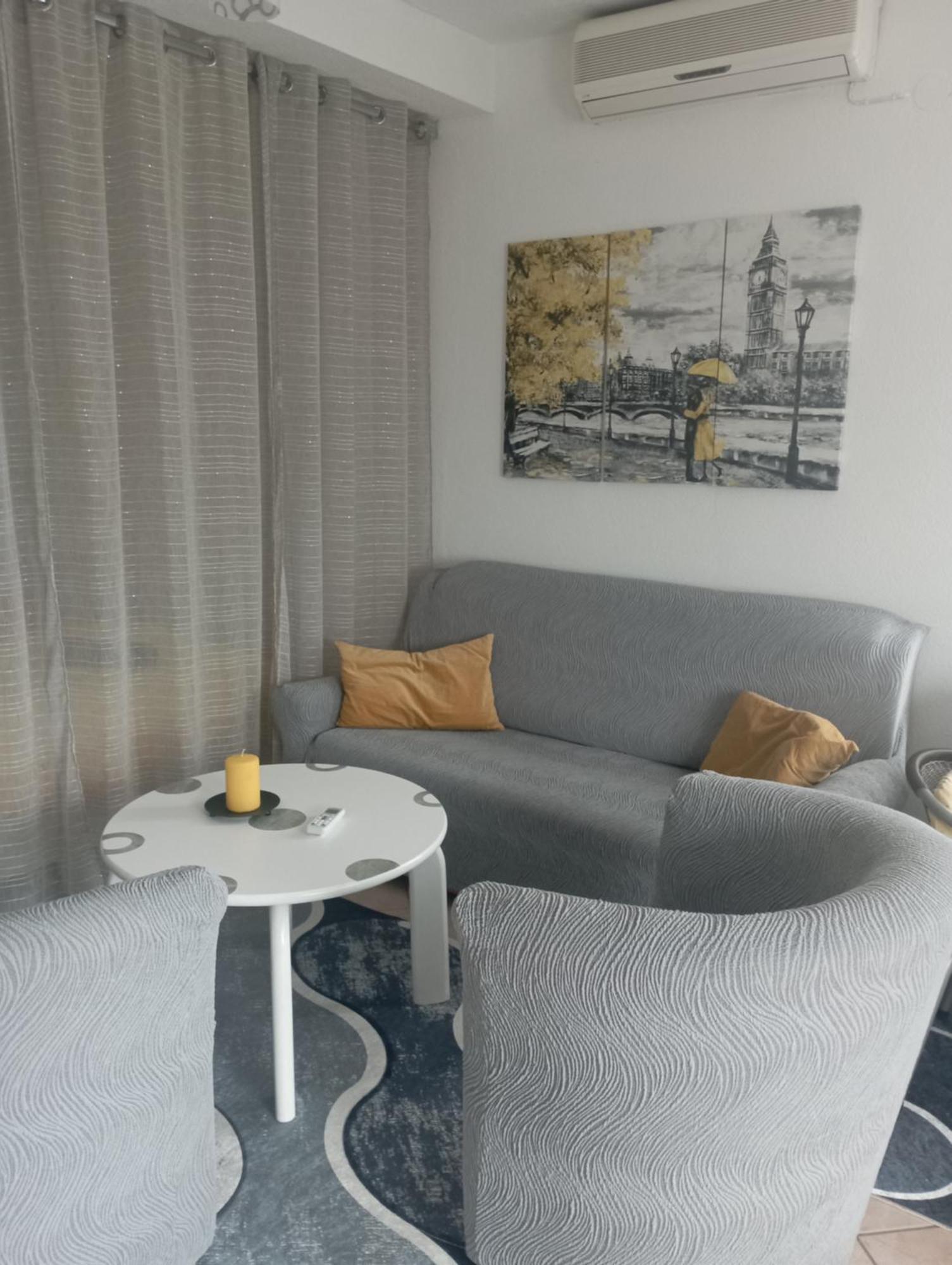 Apartment Nejra *
