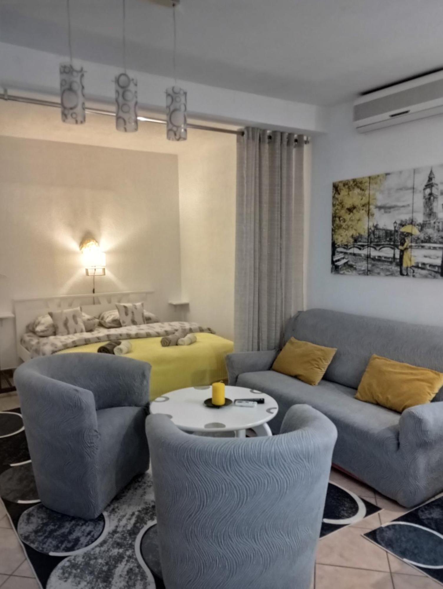 Nejra Apartment